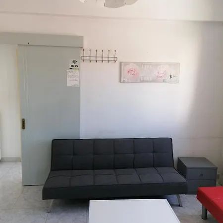 דירה Entire Family 950m From Sea, 1350 From Nautical Club *